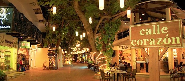 La Quinta Avenida , Playa del Carmen