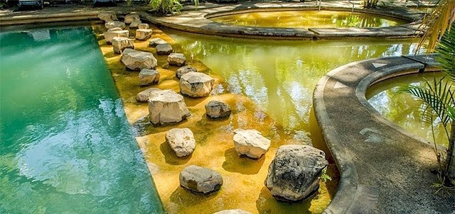 Termas de Agua Blanca, San José Purúa ( Jungapeo )