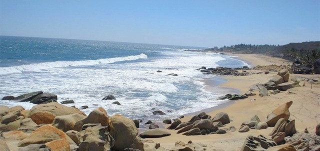 Playa Casa de Piedra, Playa Ventura