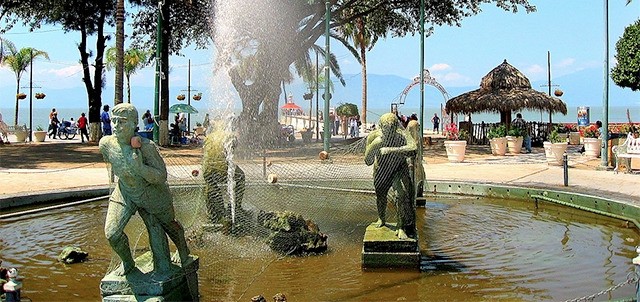 Malecón, Chapala