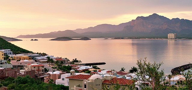 Playa Los Algodones, Bahía de San Carlos