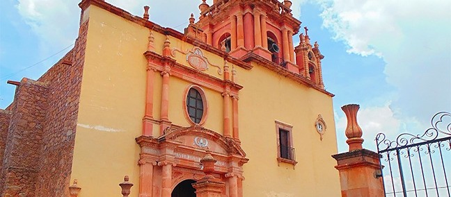 Plaza Principal, Rincón de Romos