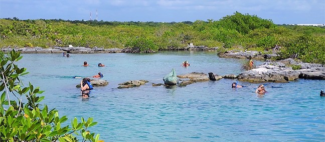 Laguna Yal-ku, Akumal