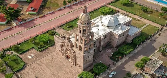 Iglesia de Nuestra Señora del Rosario, El Rosario