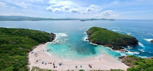 Isla Cocinas, Punta Pérula