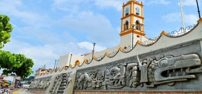 Papantla, Poza Rica