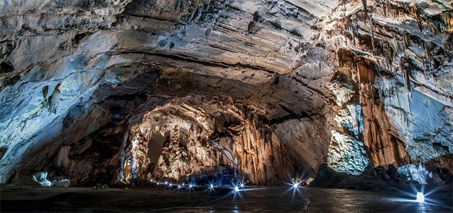 Grutas de Cacahuamilpa, Taxco