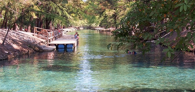 Laguna de la Media Luna, Río Verde