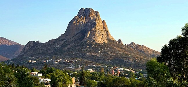 La Peña de Bernal, Bernal