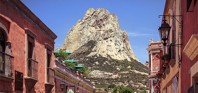 La Peña de Bernal, Bernal