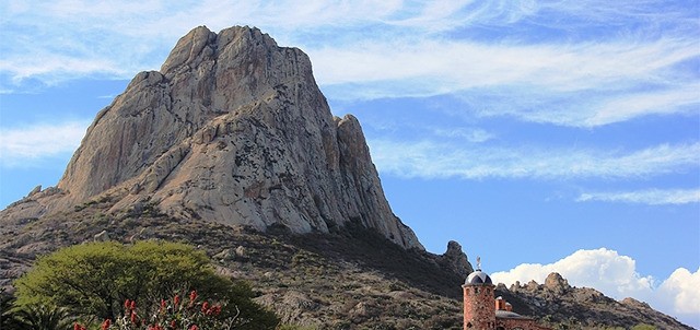 La Peña de Bernal, Bernal