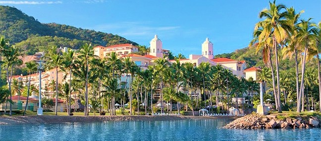 Barra de Navidad, Costalegre