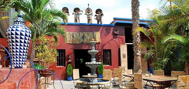 Hotel California, Todos Santos