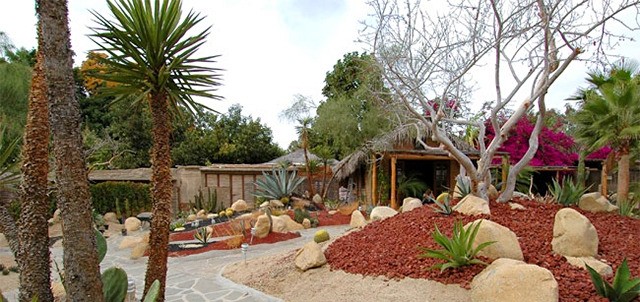 Los Adobes, Todos Santos