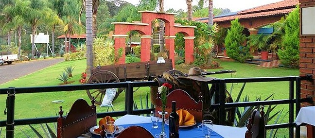 Hacienda Los Arcos, Ziracuaretiro