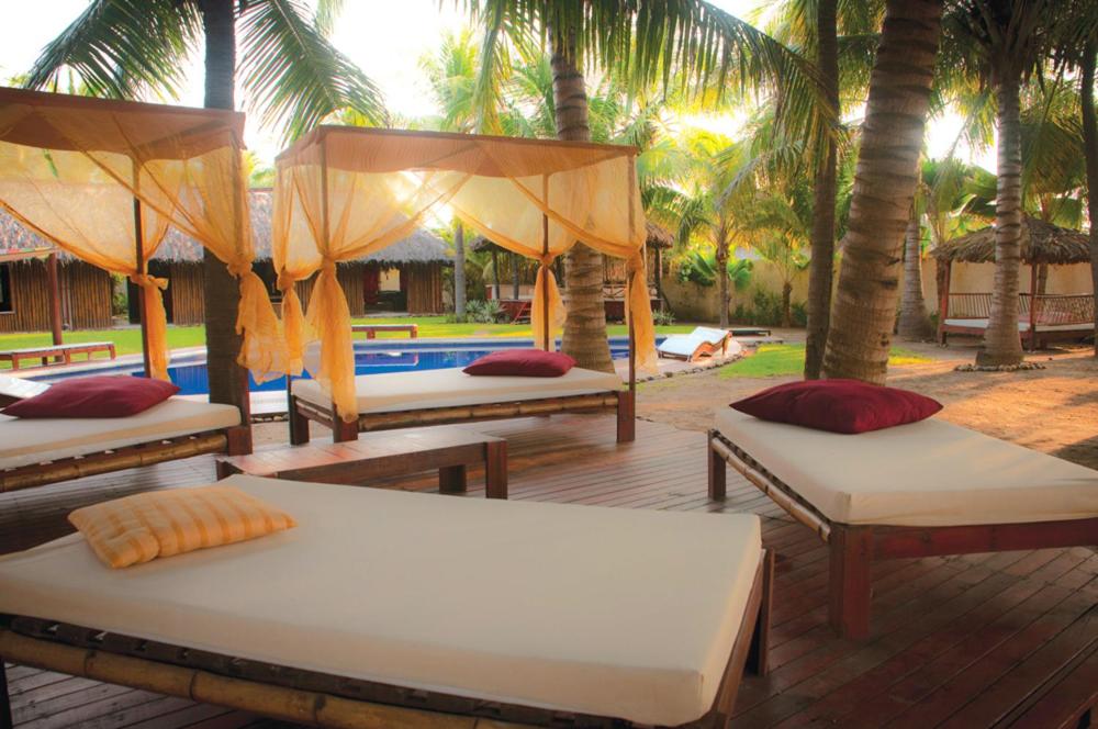 Bambuddha, Acapulco