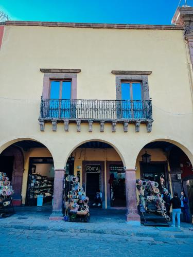 Del Portal, San Miguel de Allende