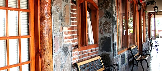 Taos, Valle de Bravo