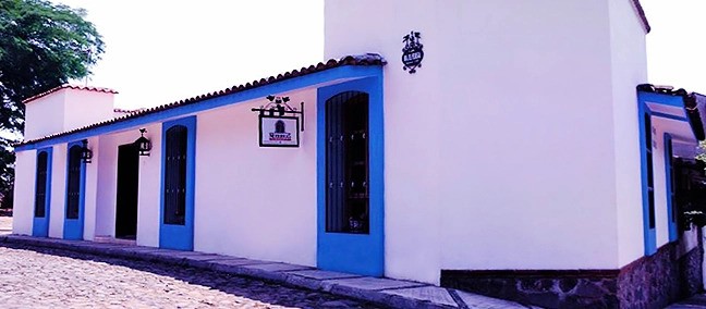 Casona Nogueras, Comala