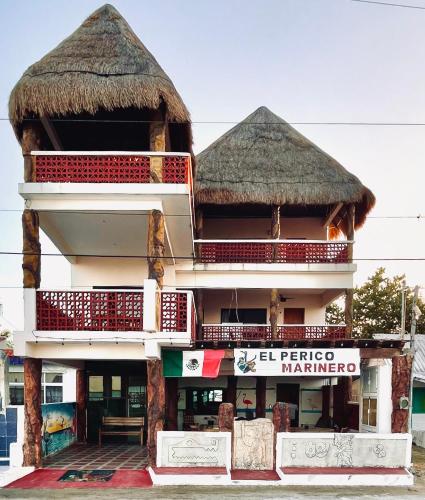 El Perico Marinero, Río Lagartos