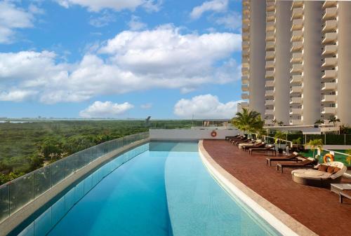 Suites Malecón Cancún, Cancún