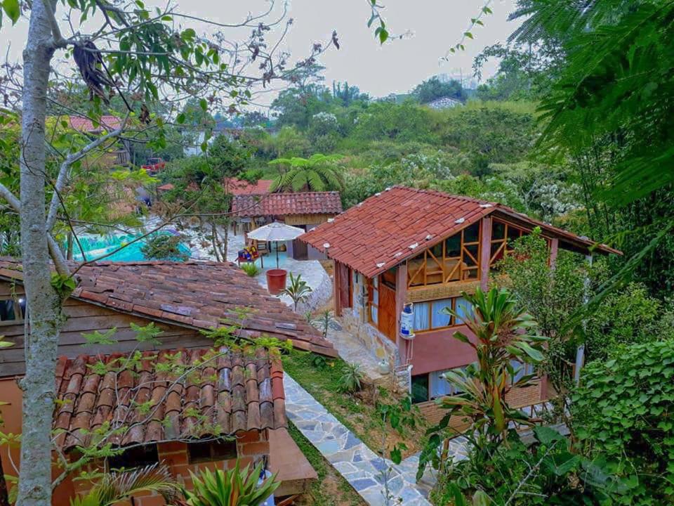 Cabañas Los Achicuales, Cuetzalan