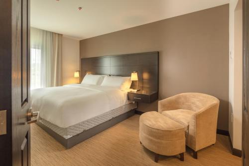 Staybridge Suites Irapuato, Irapuato