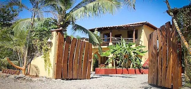 Troncones Point Hostel, Troncones