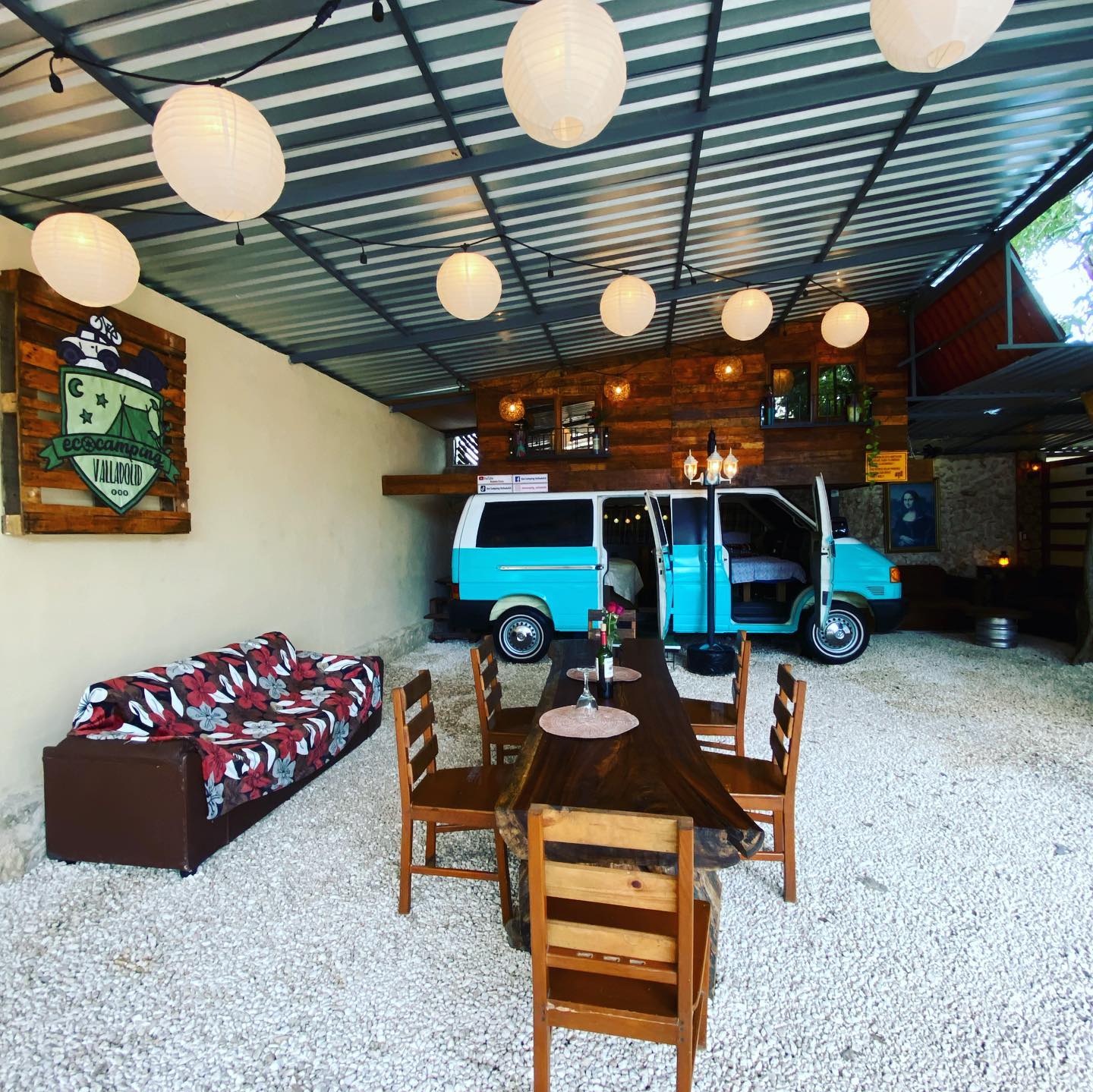 Vocho Hotel - Eco Camping Valladolid, Valladolid
