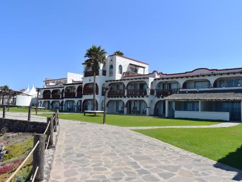 Castillos del Mar, Rosarito